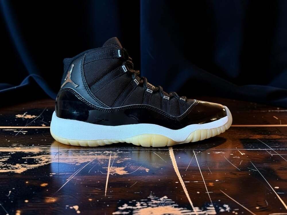 Jordan 11 Retro Jubilee 25th Anniversary GS Size 5.5Y